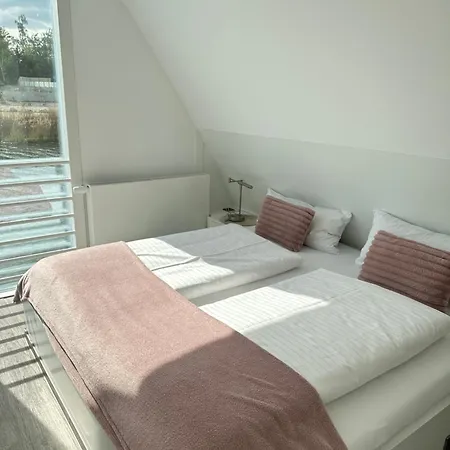 Schwimmende Haus * Elsterheide