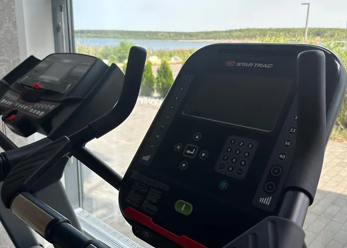 Schwimmende Haus فيلة