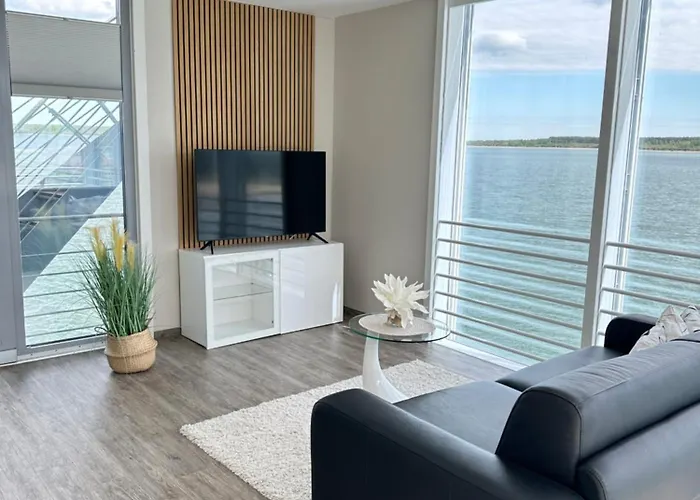 فيلة Schwimmende Haus *