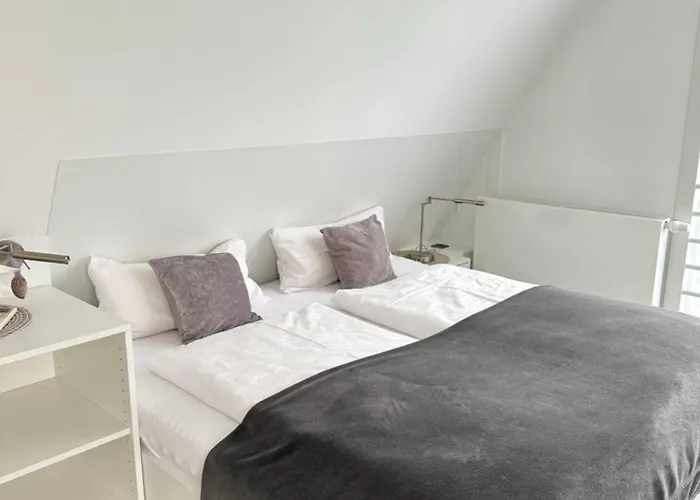 Schwimmende Haus فيلة